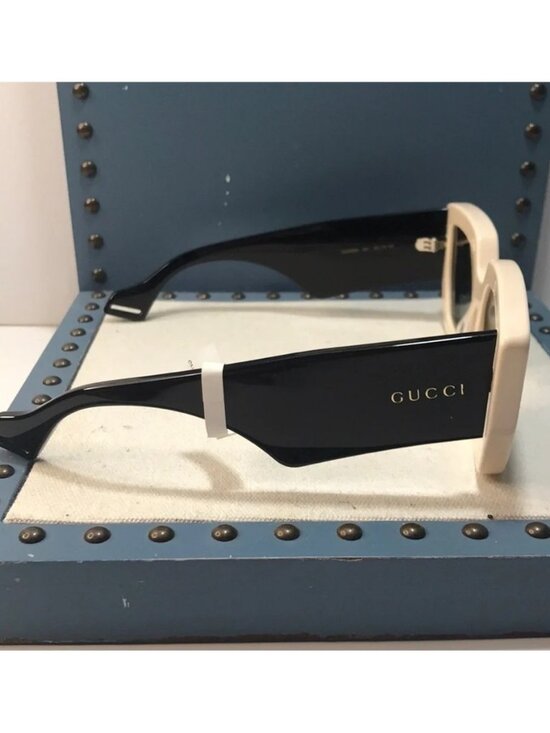 ✨ Luxury New Authentic Gucci GG0630S 001 Sunglasses ✨